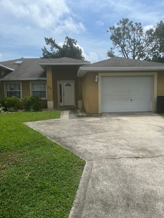 Building Photo - Welcome to this beautiful 3-bedroom, 2-bat... Rental