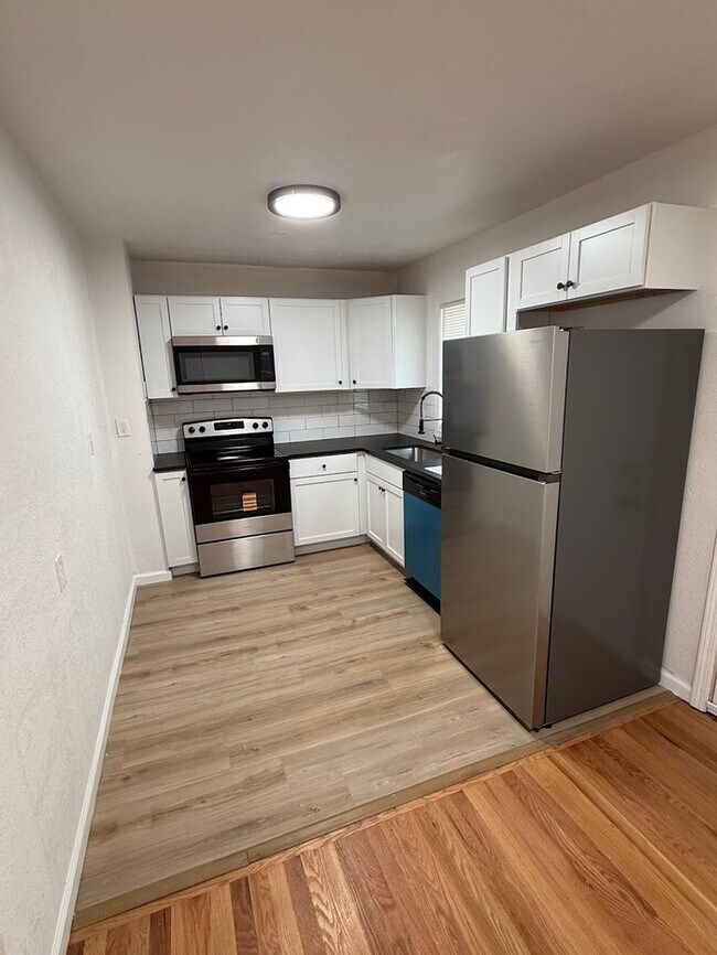 Photo - Newly remodeled 3 bedrooms and 2 full baths home located in Independence, MO