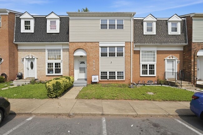 Building Photo - 9178 Laurelwood Ct