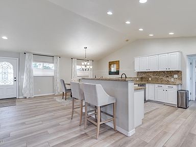 Photo - 4835 E Piccadilly Rd