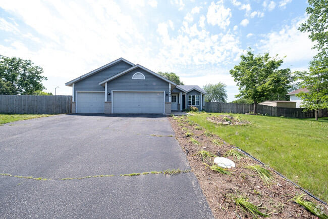Building Photo - 15649 Crestone Path Rental