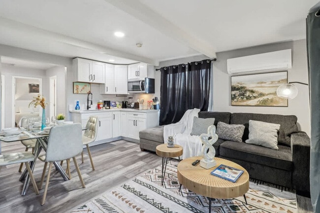 Photo - 609 Carlsbad St Unit ID1464998P