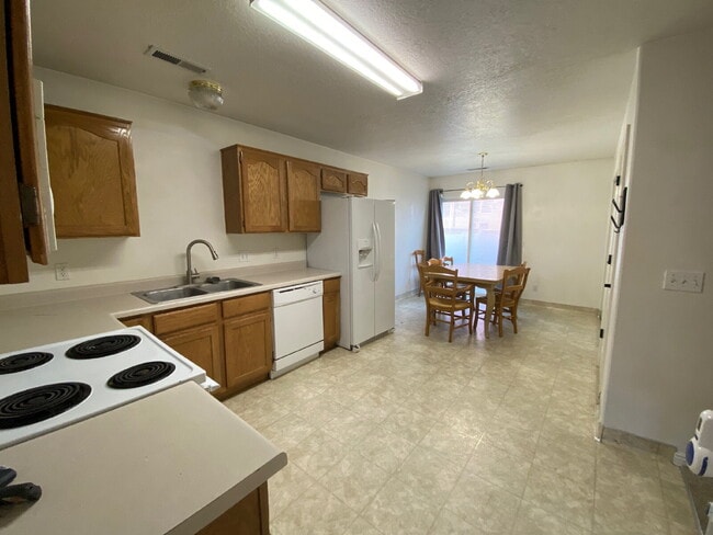 Photo - "2-Bedroom Townhouse with 2 Full Baths in the Heart of Saint George - Spacious 1,290 Sq. Ft. Retr...