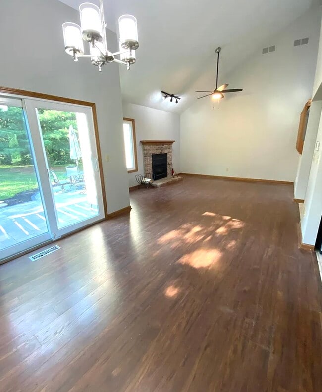 Photo - 3101 E Stoll Rd