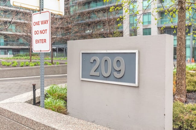 Photo - 211 Fort York Blvd Unité SI ID1345917P