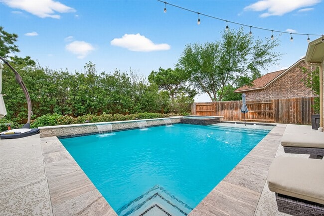 Photo - 10223 Kessler Cove Ln
