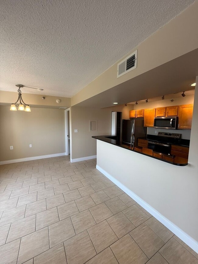 525 S Burdick St Unit 3605