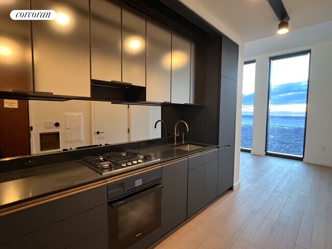 Photo - 9 DeKalb Ave