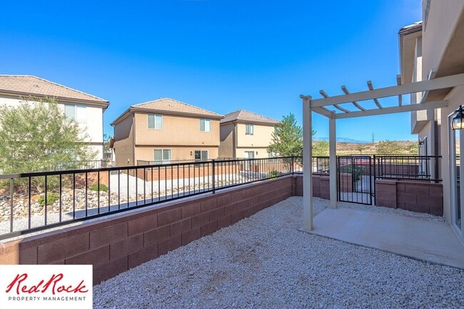 Photo - Move In Special - $500 Off First Months Re...