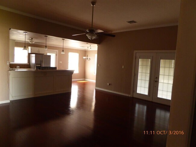 4018 SW Mesquite Dr