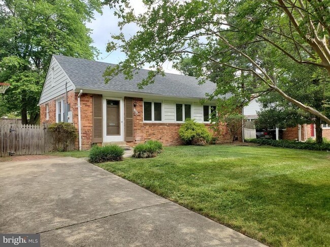 Building Photo - 1606 Lafayette Dr Rental