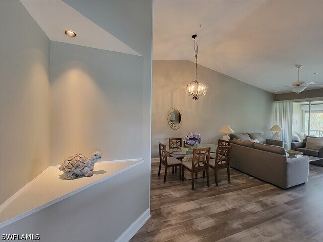 Photo - 7577 Silver Trumpet Ln Unit T-204