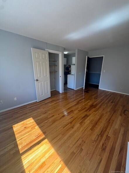 Photo - 155 Birdseye St Unidad c7