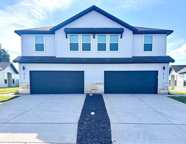 Building Photo - 391 Cross Barn Blvd Unit 391 Cross Barn Blvd B Rental