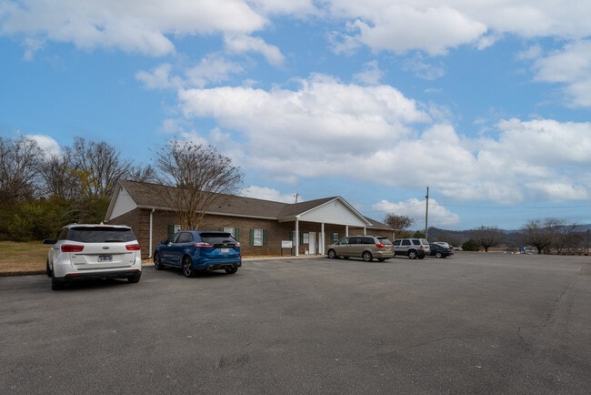 Photo - 305 Grady Rd