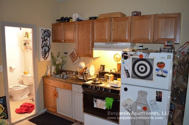 Building Photo - 895 Huntington Ave