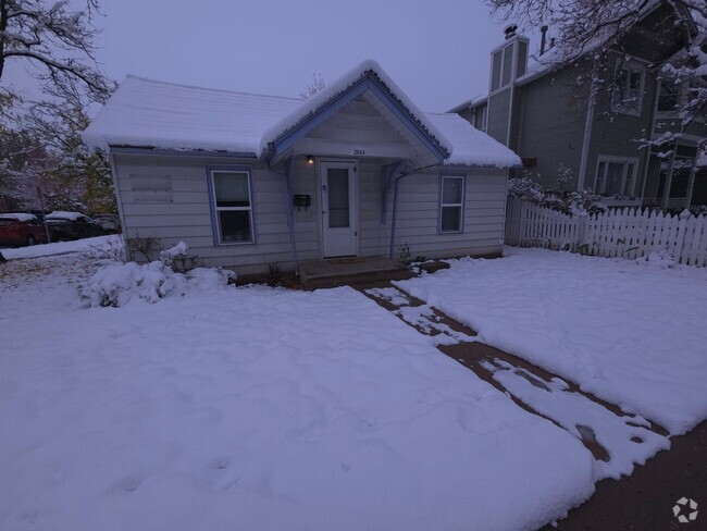 Building Photo - Cozy 3 Bedroom 1 Bathroom Home in Goss/Gro...