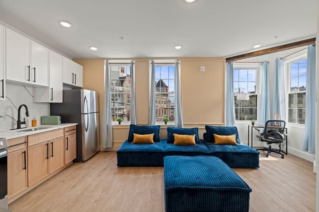 Photo - 900 N 41st St Unit 1 Bedroom