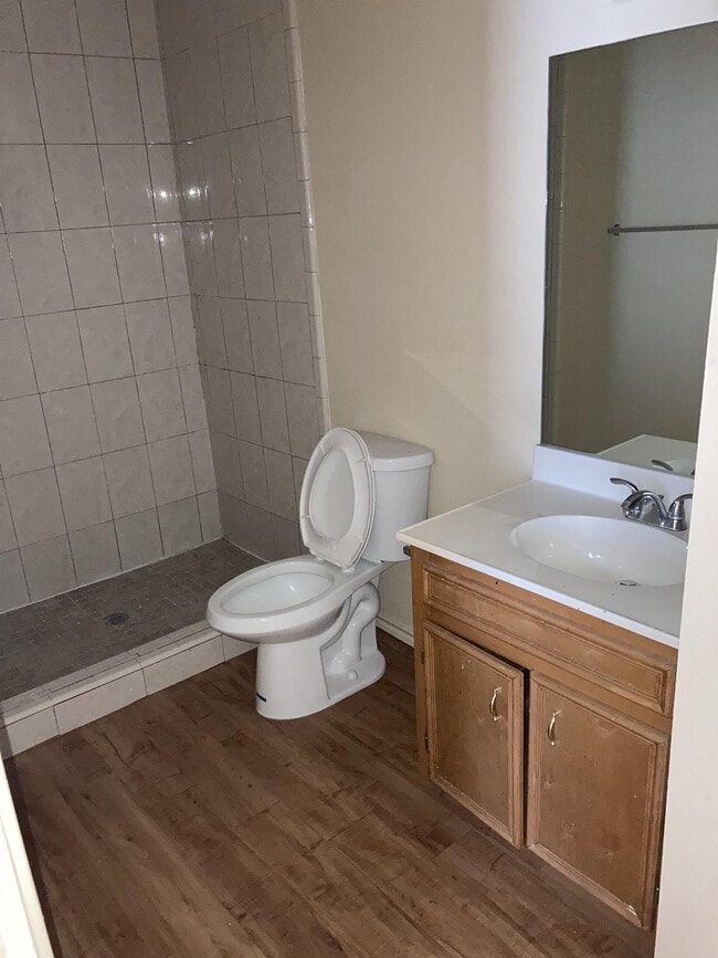 Photo - 542 Amigos Ln