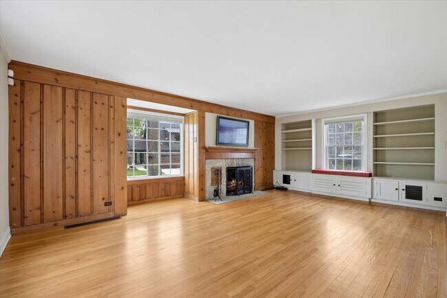Photo - 233 S Prospect Ave