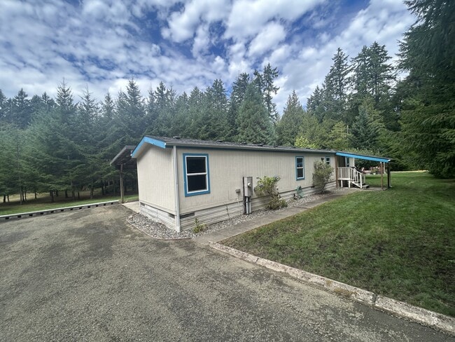 Building Photo - 561 E Colonel Wright Rd Rental