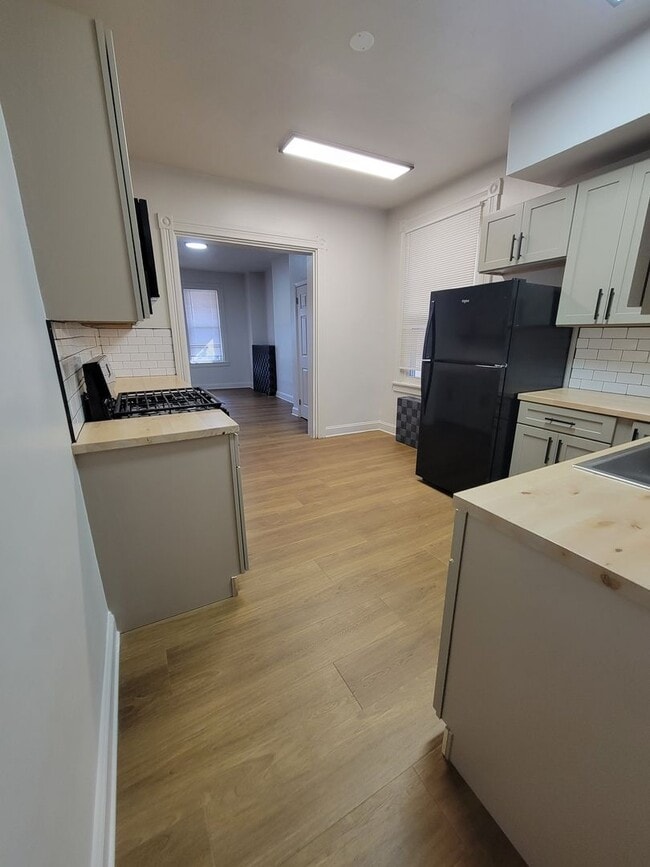 Photo - 204 S Ann St Unit 1