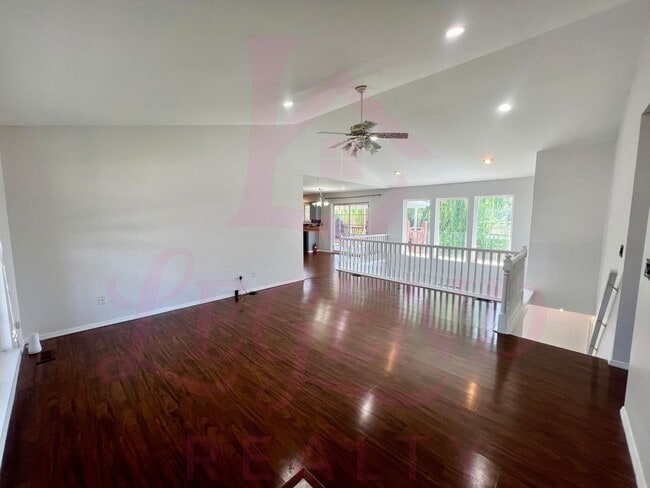 Photo - MOVE IN READY - Atrium Ranch for Rent in O...