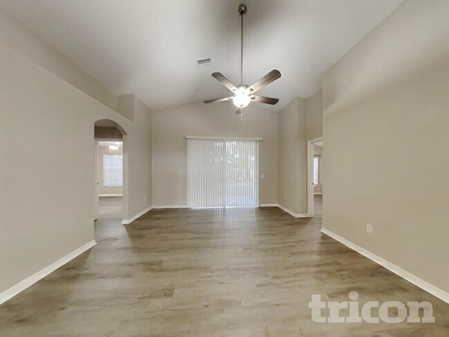 Photo - 6944 Crown Lake Dr