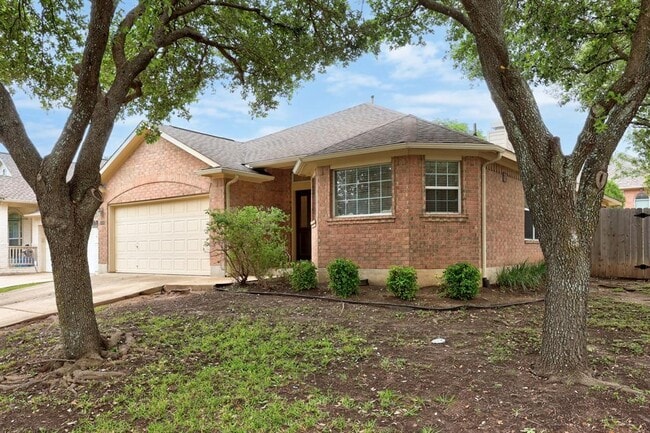 Photo - 2000 Maize Bend Dr