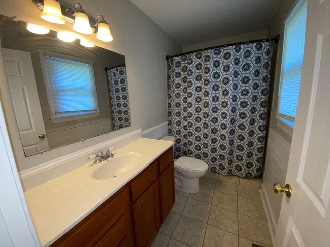 Photo - 380 A I Taylor Rd