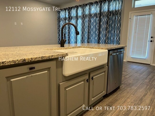 Photo - 12112 Mossygate Trl