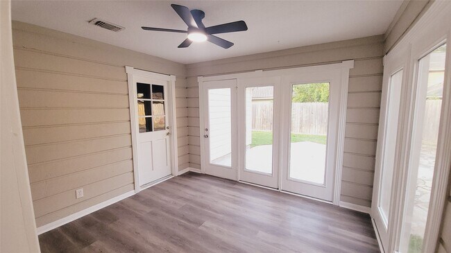 Photo - 5715 Kiowa Timbers Dr