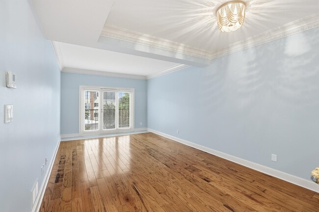 Photo - 5400 Park Ave Unit 306