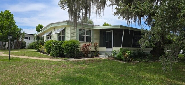 Photo - 2 bed 2 baths with carport