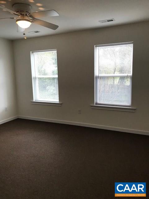 Photo - 109 Chelsea Dr