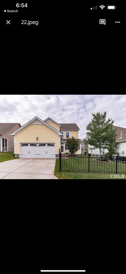 Photo - 128 Heartsease Ln