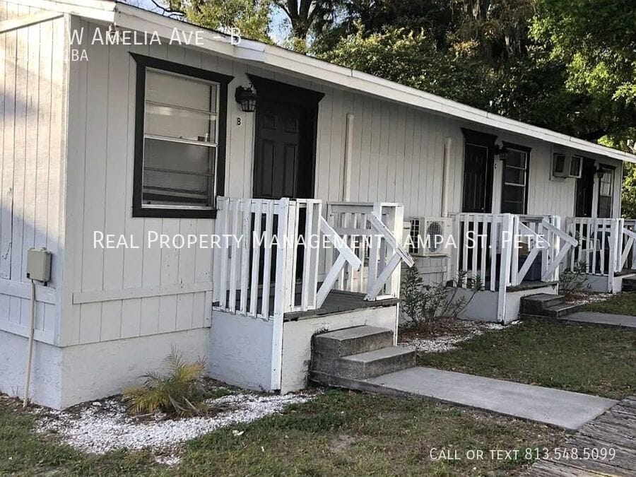 Photo - 404 W Amelia Ave-B