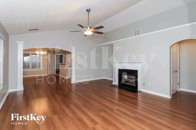 Photo - 3077 Heatherbrook Trce