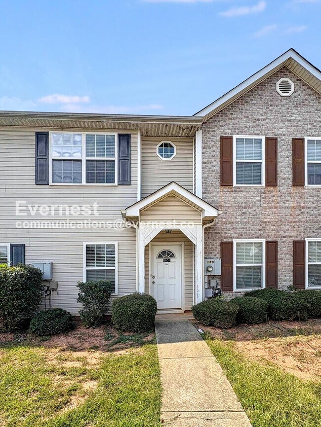 Photo - 8651 Thomas Ln