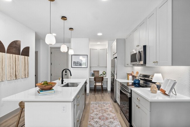 Photo - MAA Milepost 35