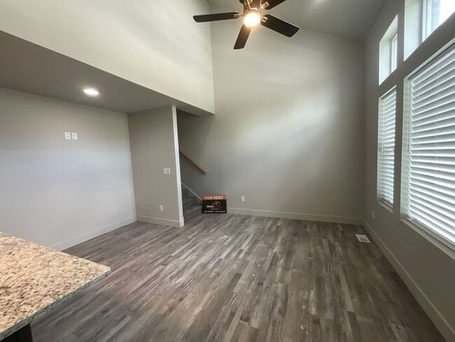 Photo - 2 bedroom 2 1/2 bath townhouse