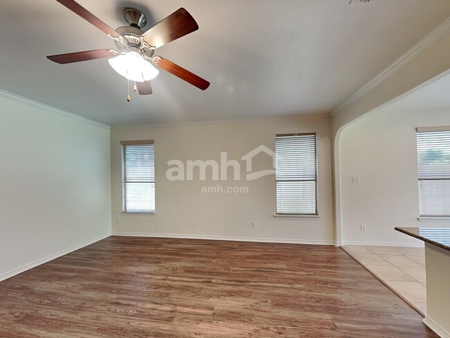 Photo - 14113 Silkwood Dr