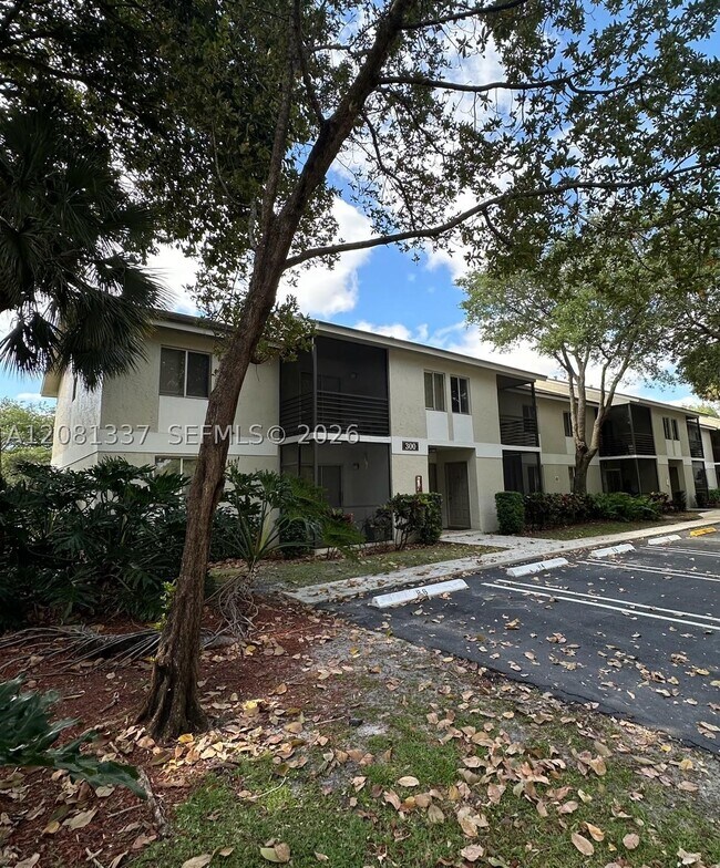 Photo - 3500 Gateway Dr Unit 201