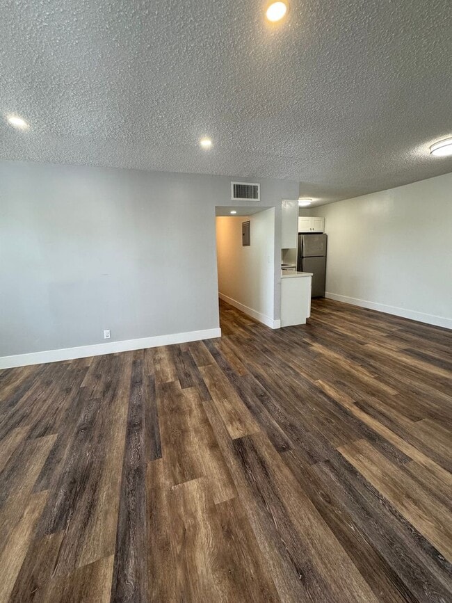 Photo - 2500 Johnson St LLC