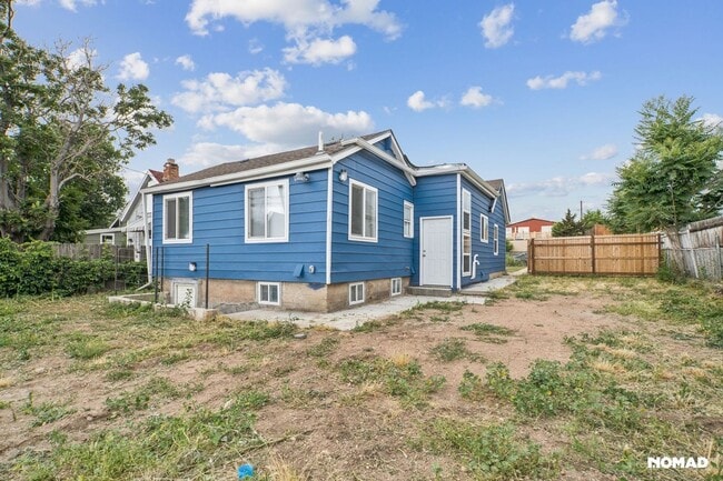 Charming 2BR House in Denver - Charming 2BR House in Denver