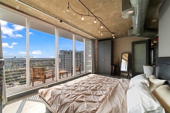 Photo - 1720 Harrison St Unit 1725