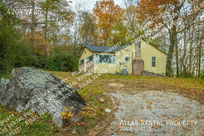 4204 W Rd