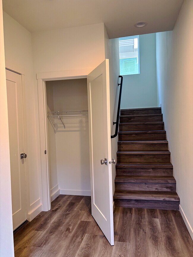 Photo - 18526 Wallingford Ave N