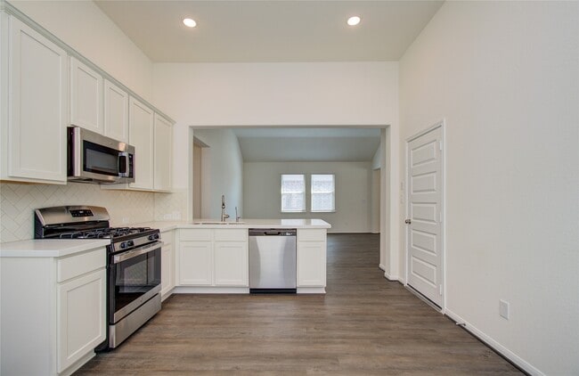 Photo - 8414 Beacon Bay Cir