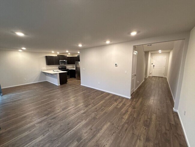 Photo - 4816 Apollo Ave